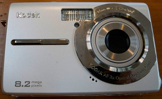 Illustration for article titled The Ultimate Cheap Camera Battlemodo